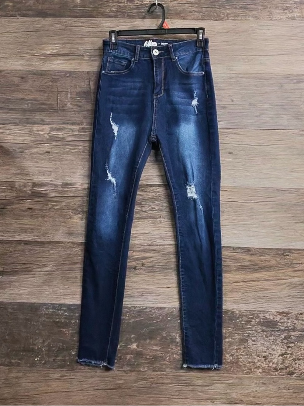 California Vintage Distressed Dark Blue High-Rise Skinny Jeans - Women